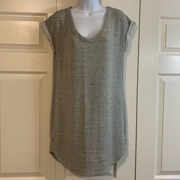 ATHLETA, tunic, medium, great condition, thick and warm - Picture 1 of 12